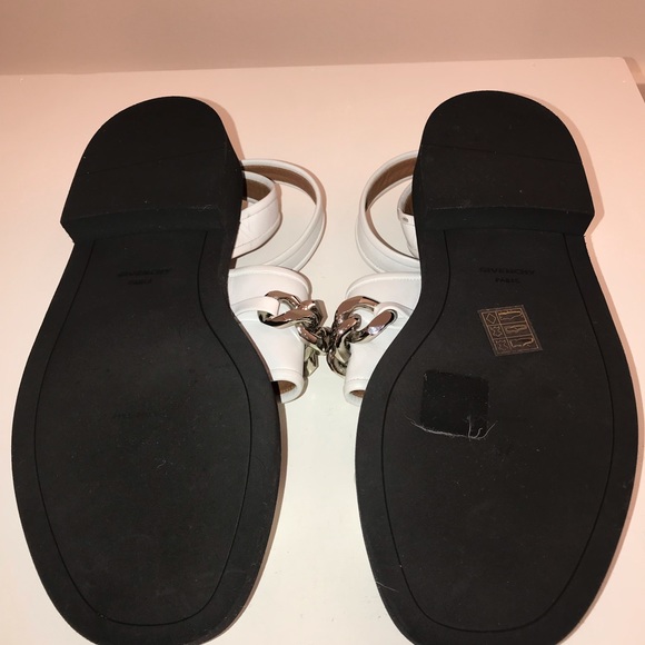 Givenchy White leather Chain sandals - Picture 6 of 6